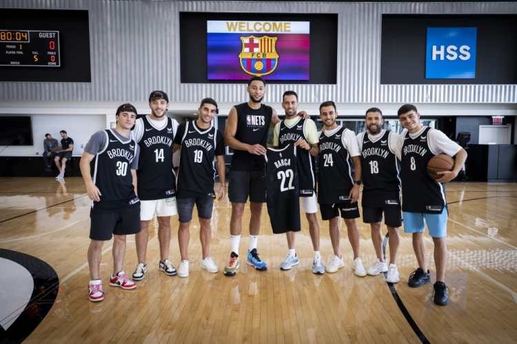 里贝里社交媒体分享与齐达内合照（里贝里在社交平台晒与齐达内合影）