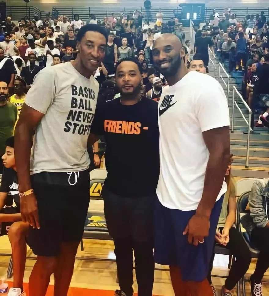 巴萨近20场主场对德国球队16胜，法鹰近6次客战西班牙球队4胜（巴萨主场近20战德国球队取16胜，法鹰近6次客战西班牙球队赢4场）