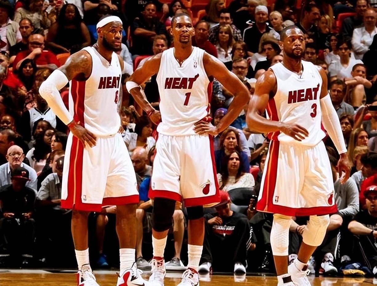 TA：利物浦签不下伊萨克也不会盲目买人；斯洛特想补充中后卫（TA：即便无缘伊萨克，利物浦也不盲目引援；斯洛特盼补强中后卫）