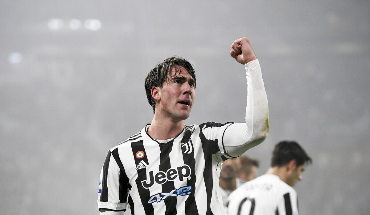 曼联本赛季3位主帅战绩 范尼成绩最好阿莫林最烂（曼联本季三帅战绩盘点：范尼最佳，阿莫林垫底）