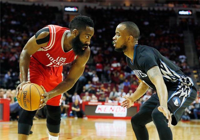 [中超]上海申花逆转取胜.